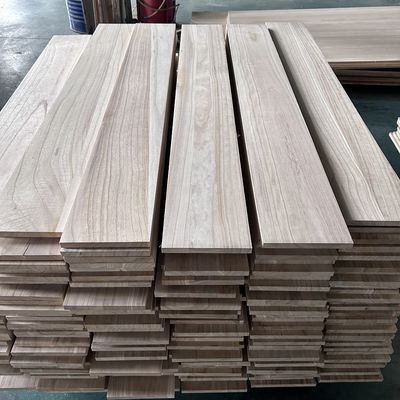Специализированная доска из твердой древесины размером 2440x1220 или 1200x600 с содержанием влаги 8%-12%