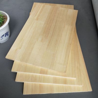 Сосновая древесина Древесина современный дизайн Finger Joint Board Естественный цвет