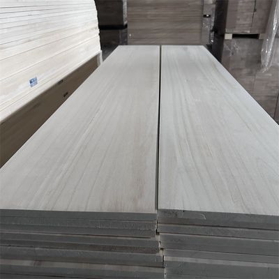 Настройка по размеру Paulownia Solid Lumber Timber для натуральной древесины или отбеливания
